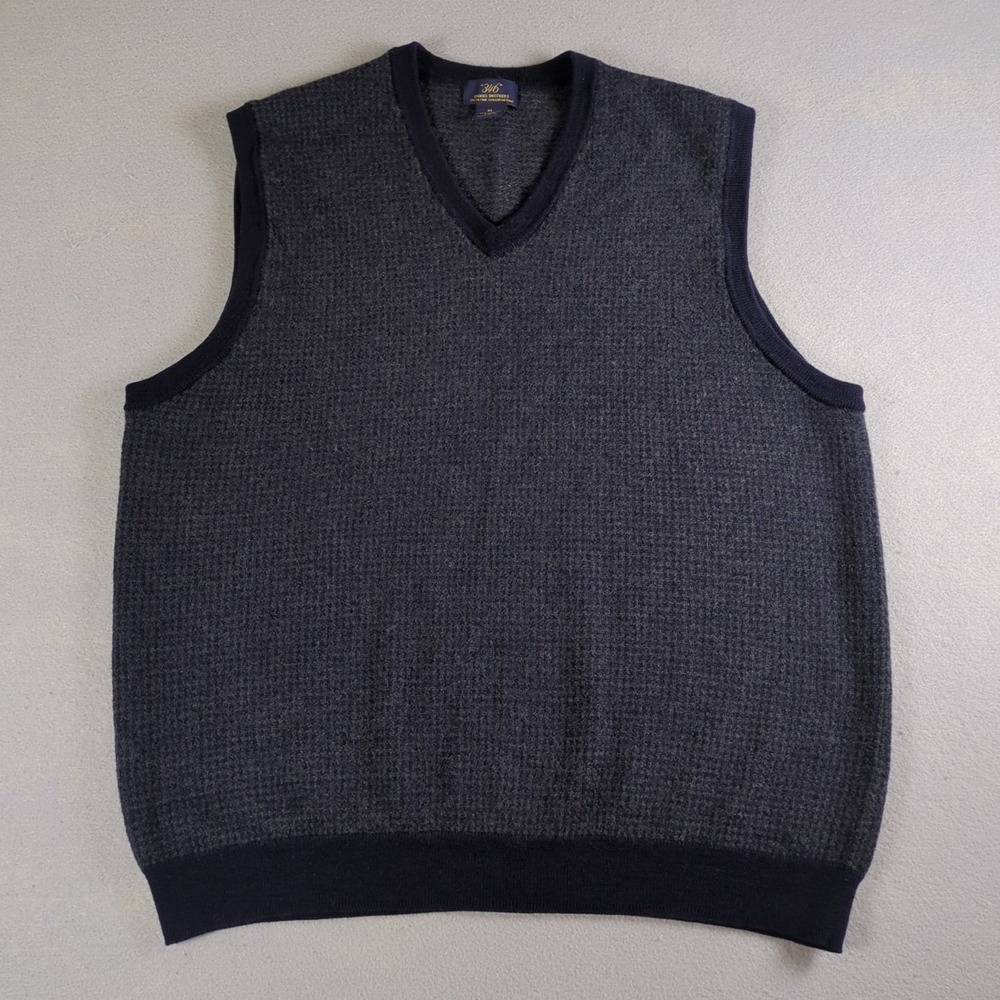 Brooks Brothers 100% Merino Wool Vest Mens‎ Extra Large Grey Houndstooth V-Neck